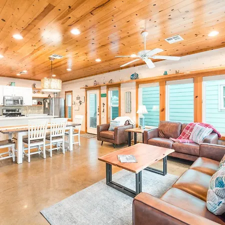 Ruby Tuesday Villa